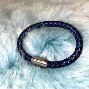 NEPTN Men’s 8.5in blue leather bracel…